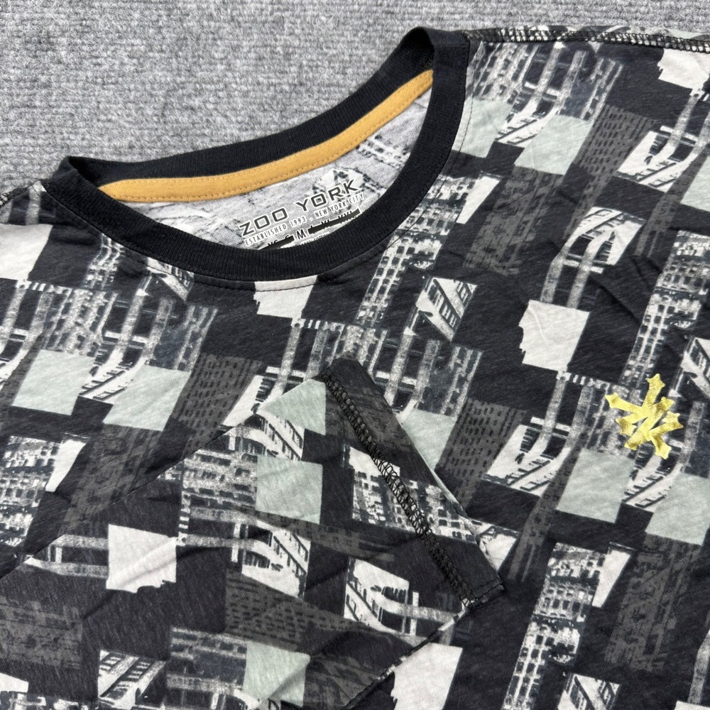 Zoo York Sleep Top Medium Anthracite Cityscape Print Long Sleeve‎ NWT Men's